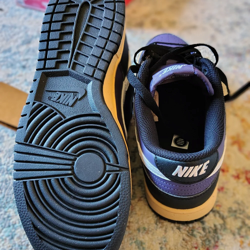 Nike Women's Purple, Black & White Low-Top Sneakers - Picture 7 of 9